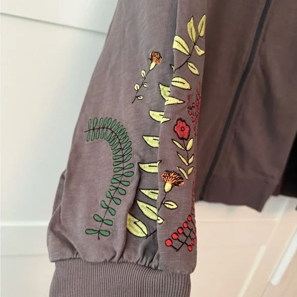 Evy’s Tree Alana Embroidered Sleeve French Terry Jacket, 2X - Picture 4 of 13